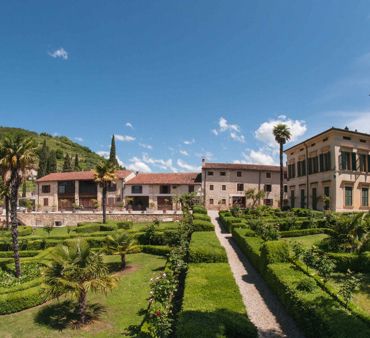 From past to modern times: the architecture of Villa Spinosa